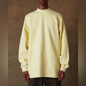 Fear of God Essentials Canary Relaxed Crew Neck Sweatshirt L